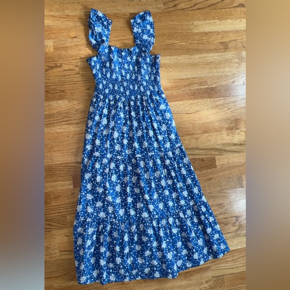 THML Dresses & Skirts - THML Blue White Smocked Flutter Sleeve Maxi Dress Size Small